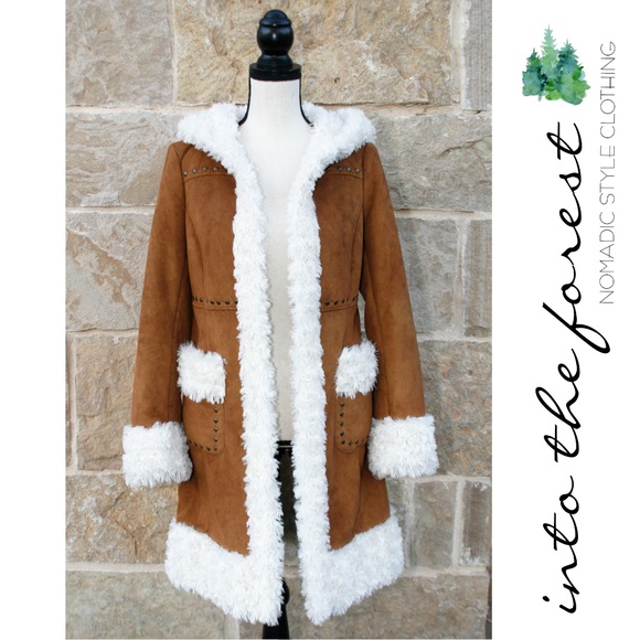 Steve Madden Jackets & Blazers - Steve Madden Chestnut Brown Coat w/ Faux Fur Small
